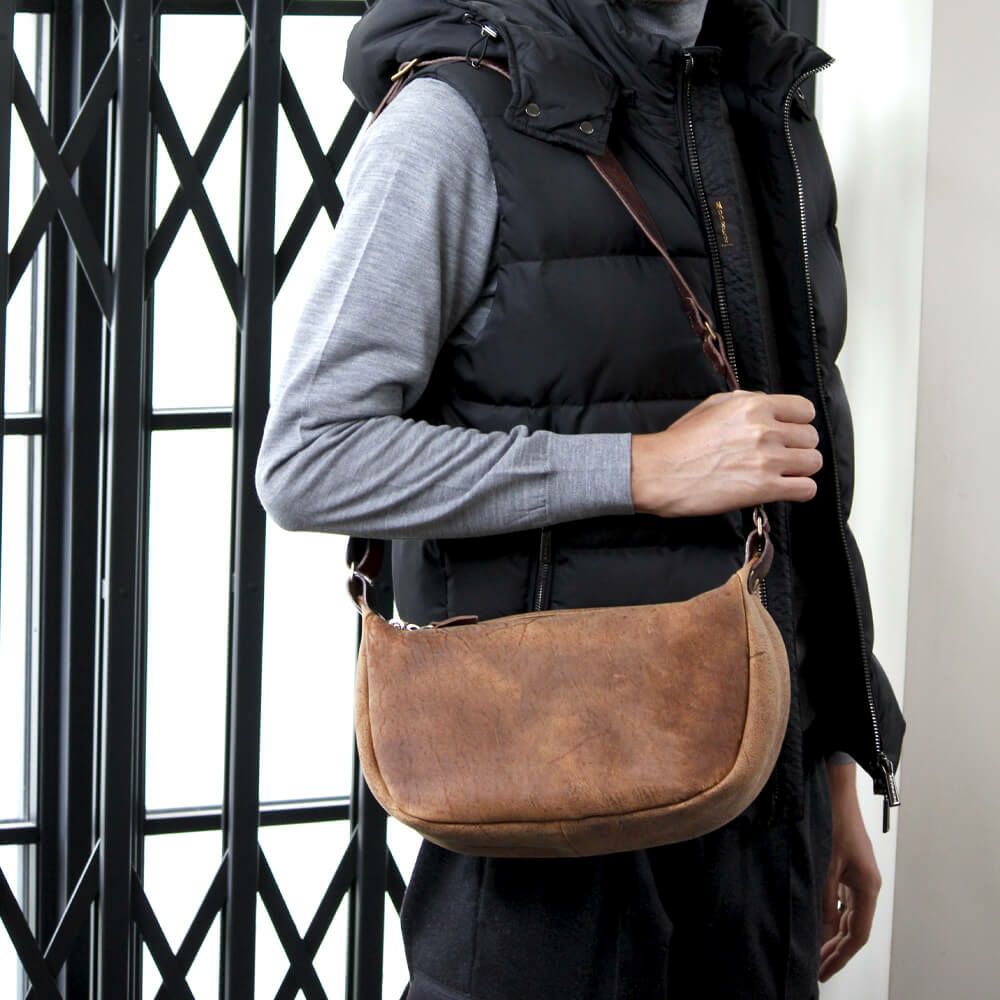 kudu] KD MOON SHOULDER BAG (M) | Wath 
